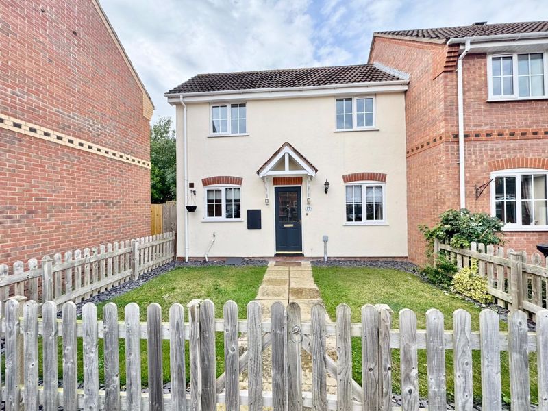 Property photo 1 of 18 Front