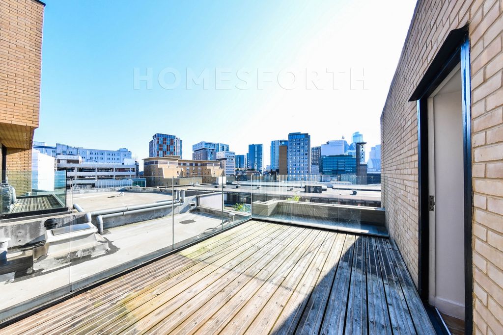 Property photo 2 of 13 Photo 9
