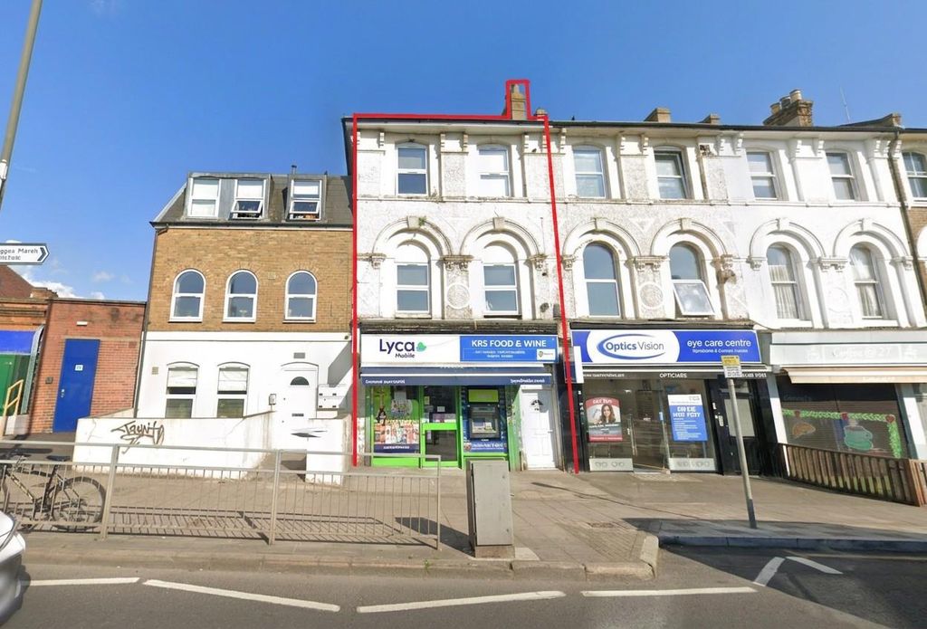 Property photo 1 of 4 23 London Road Tooting Main.Jpg
