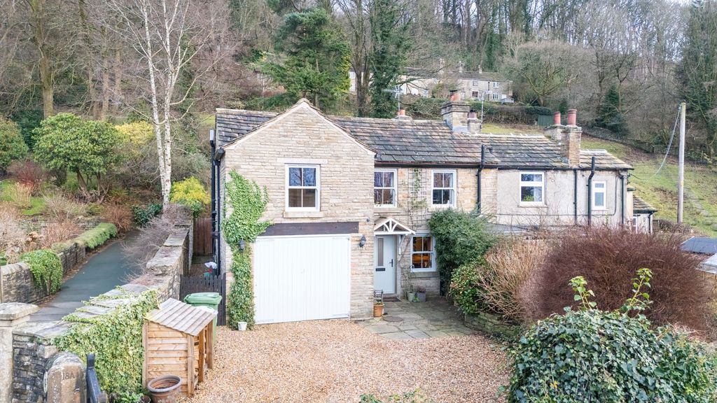 Property photo 1 of 27