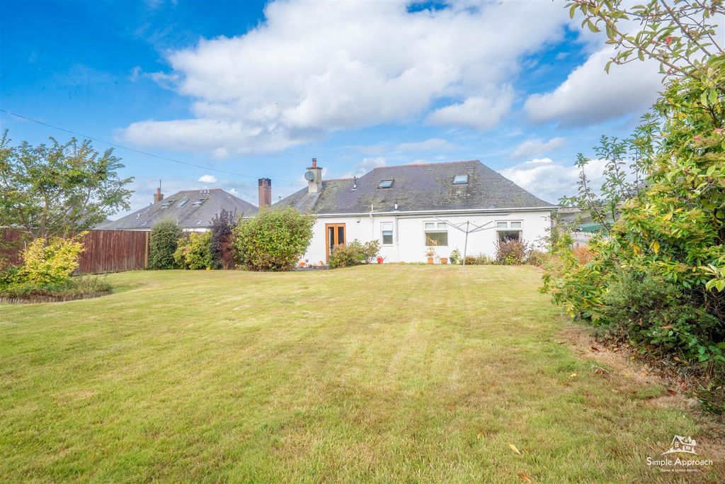 Property photo 2 of 40 Dsc09756-Hdr.Jpg