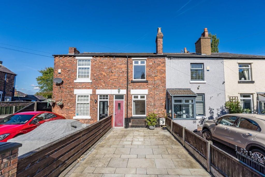 Property photo 1 of 15 31 Ellaby Road External.Jpg