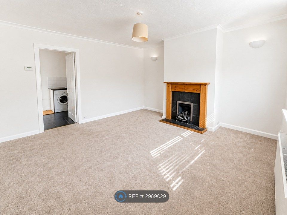 Property photo 2 of 8 Reception Room