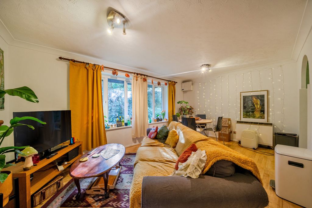 Property photo 1 of 18 1408791-4-69A9A0A...