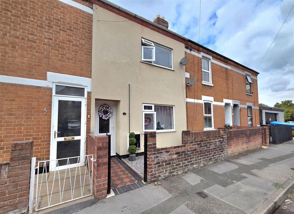 Property photo 1 of 12