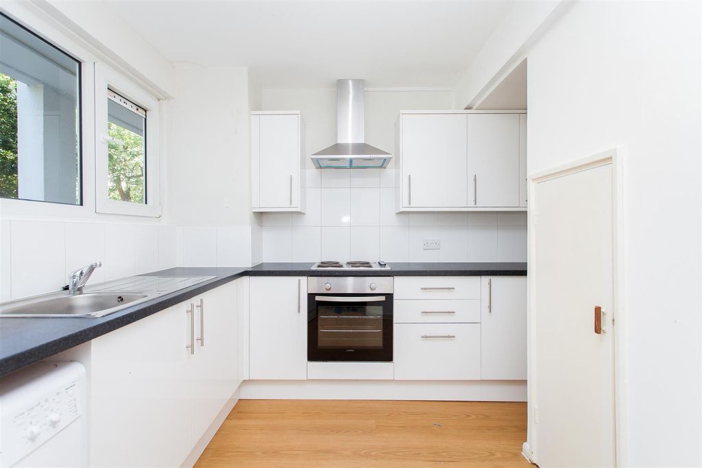 Property photo 2 of 15 Kitchen