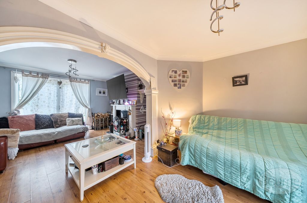 Property photo 3 of 20 16c3766d-97Eb-48d...