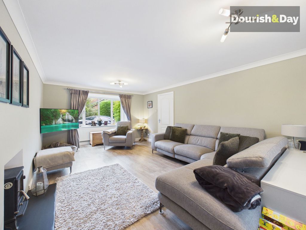 Property photo 2 of 35