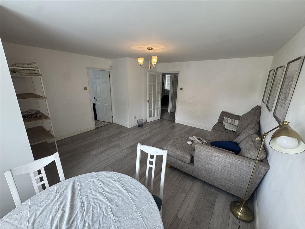 Property photo 3 of 5 Img_9453.Jpg