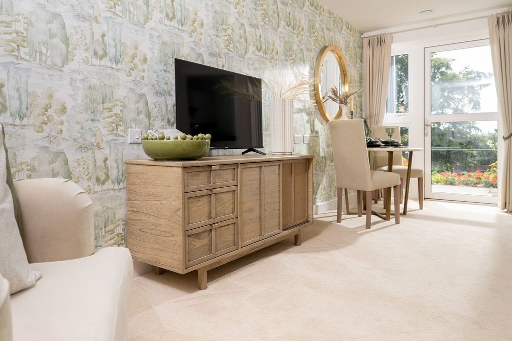 Property photo 1 of 14 Show Home Living Room