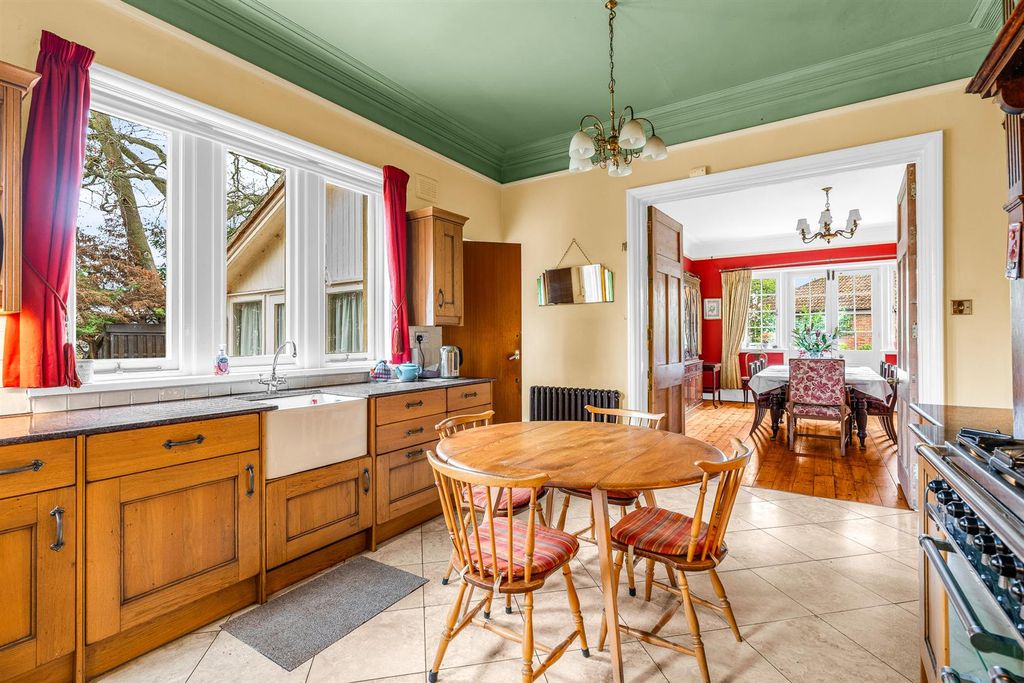 Additional image 10 of 4 bed semi-detached house for saleQueens Hill House, Queens Road, Hertford SG13