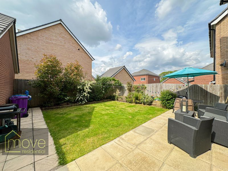 Property photo 3 of 31 Photo 6