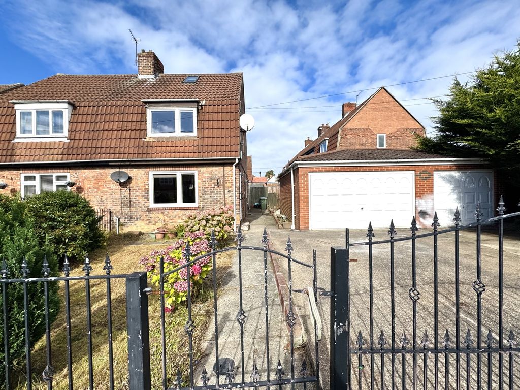 Property photo 1 of 14 Img_8193