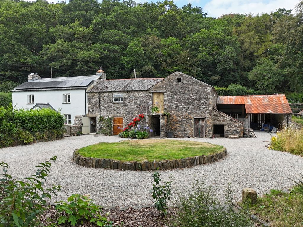 Property photo 1 of 26 5105871