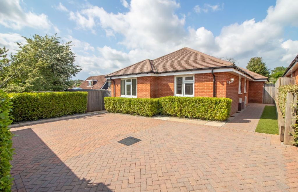 Property photo 1 of 24