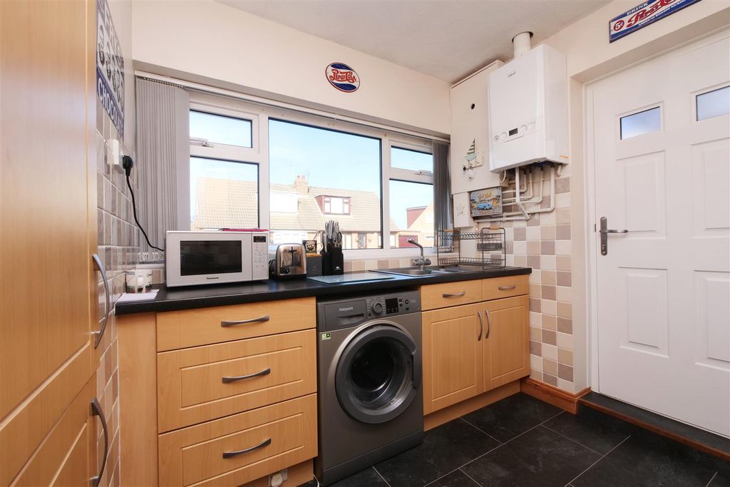 Property photo 2 of 10 Pnmb1599.Jpg