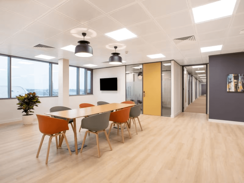 Property photo 2 of 6