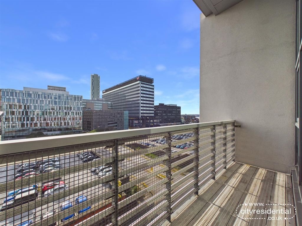 Property photo 3 of 13