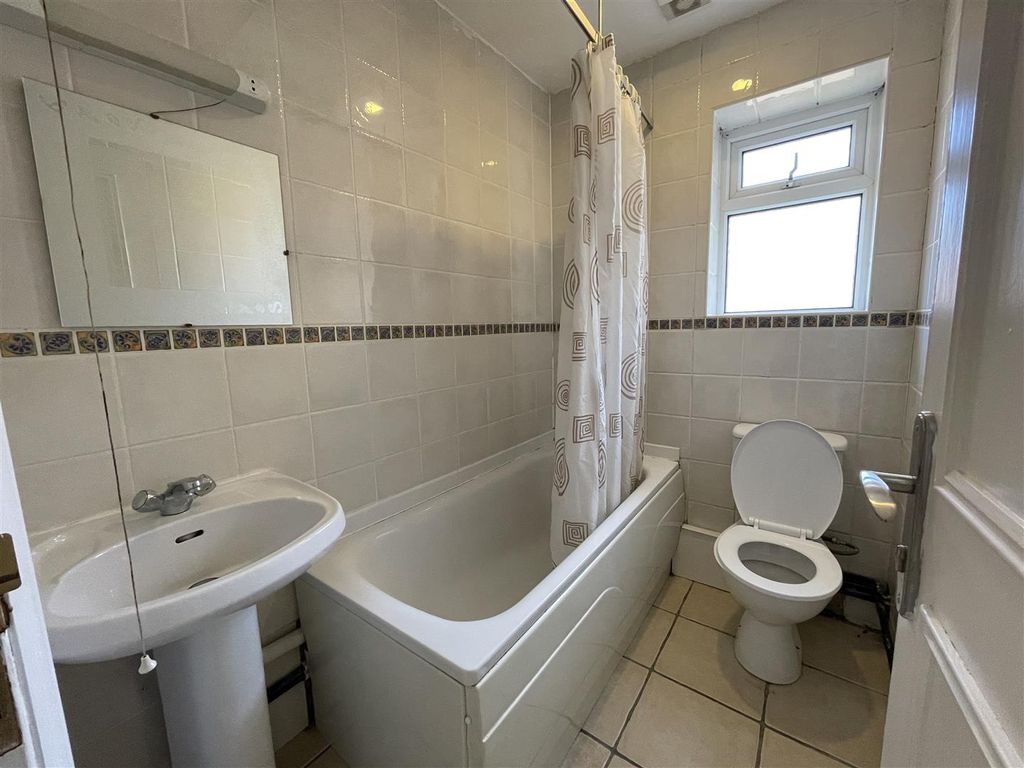 Property photo 3 of 11 Img_2770.Jpg