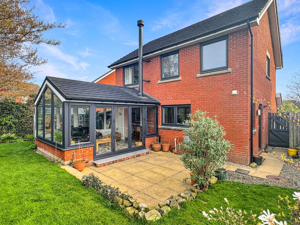 Property photo 1 of 23