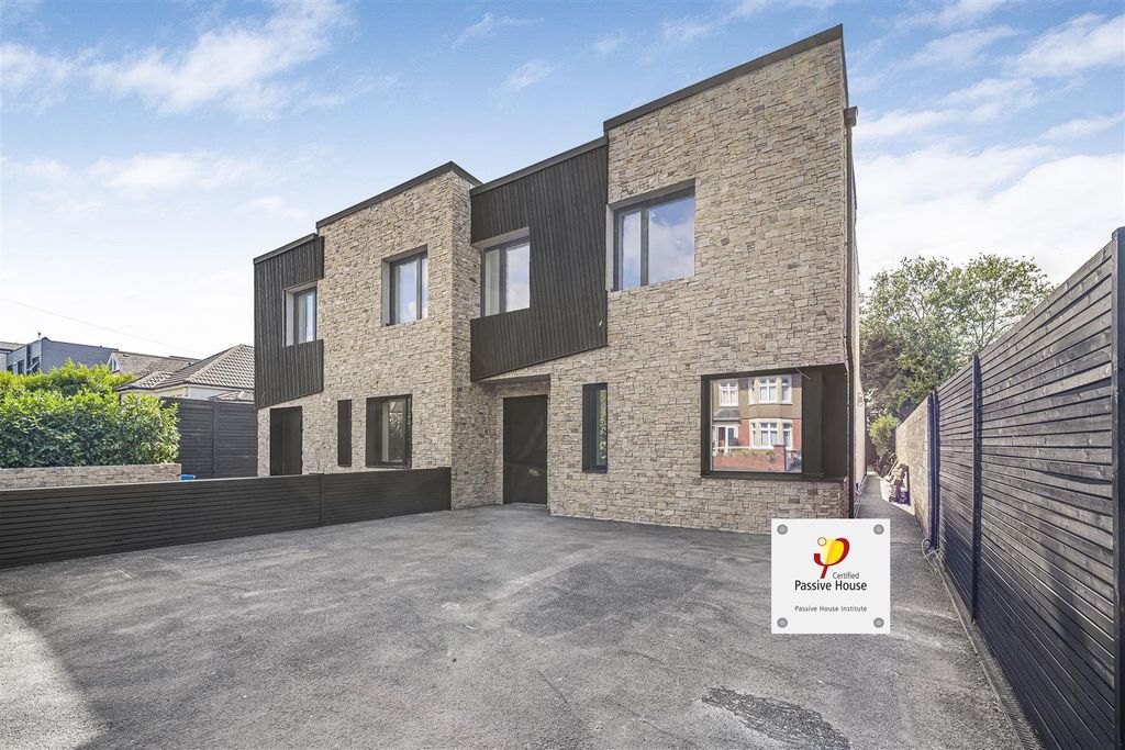 Property photo 1 of 24 New 3.Jpg