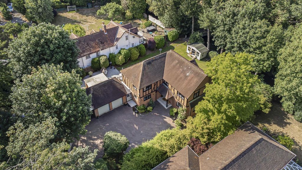 Property photo 1 of 38 19_58389.Jpg