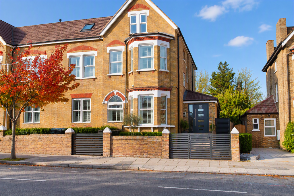 Property photo 1 of 7