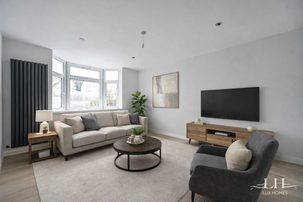 Property photo 2 of 27