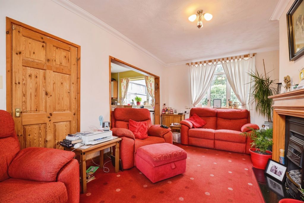 Property photo 3 of 15