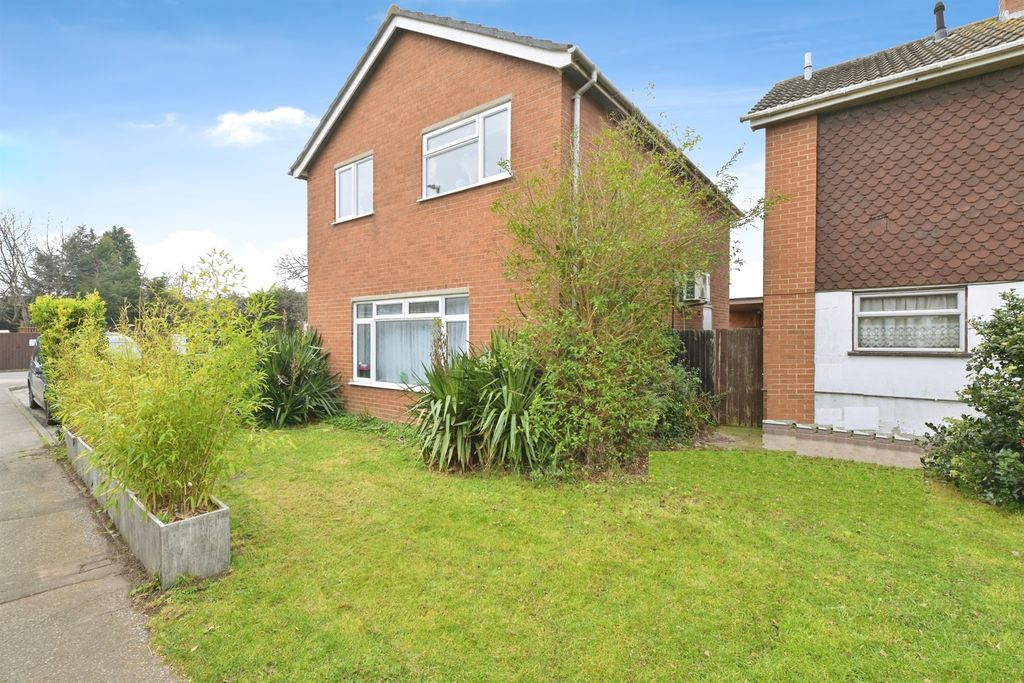 Property photo 1 of 13