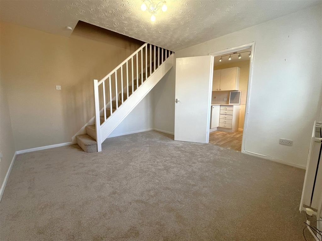 Property photo 2 of 13 Img_5467.Jpg