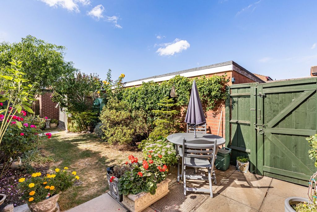 Property photo 2 of 16 Picture No. 06