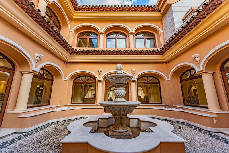 Property photo 3 of 35