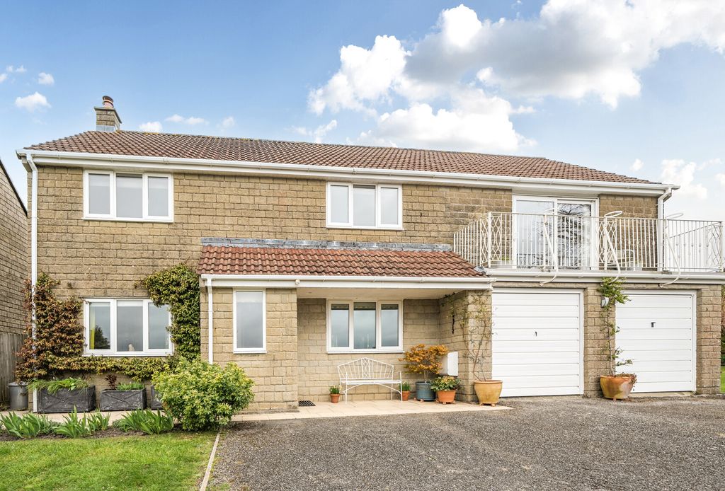 Property photo 1 of 24 1-69c33A5E0Bd95-1...