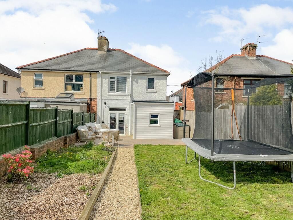 Property photo 3 of 19