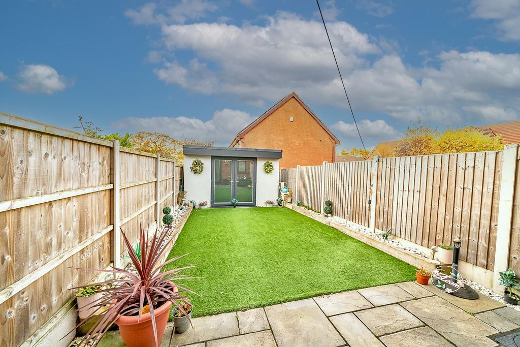 Property photo 3 of 21 Webbs-78.Jpg