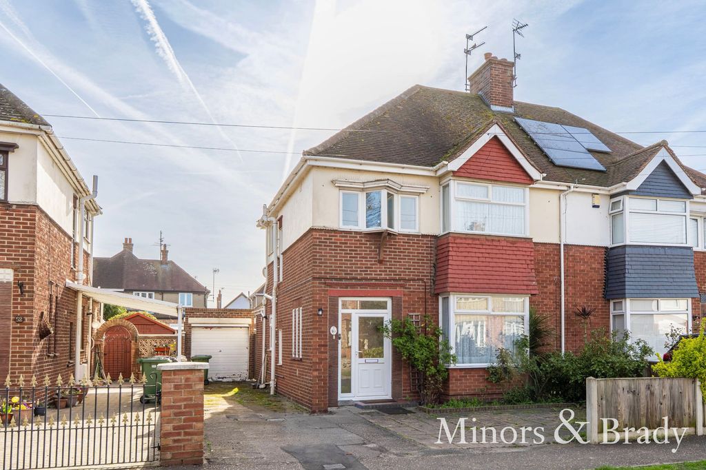 Property photo 2 of 2