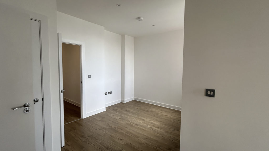 Property photo 3 of 3