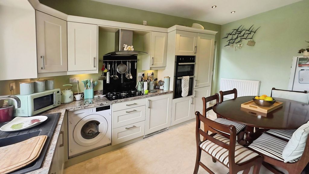 Additional image 8 of 3 bed bungalow for saleHeanor Road, Ilkeston DE7