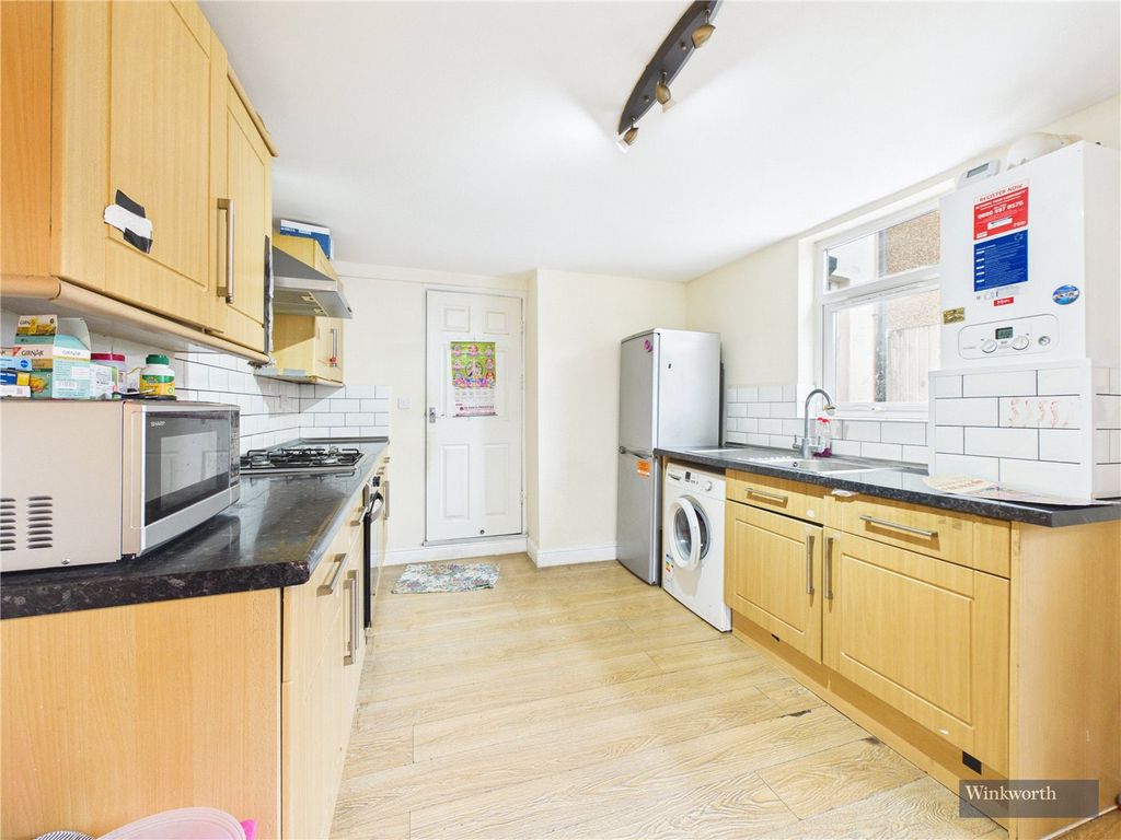 Property photo 3 of 9 Picture No. 04