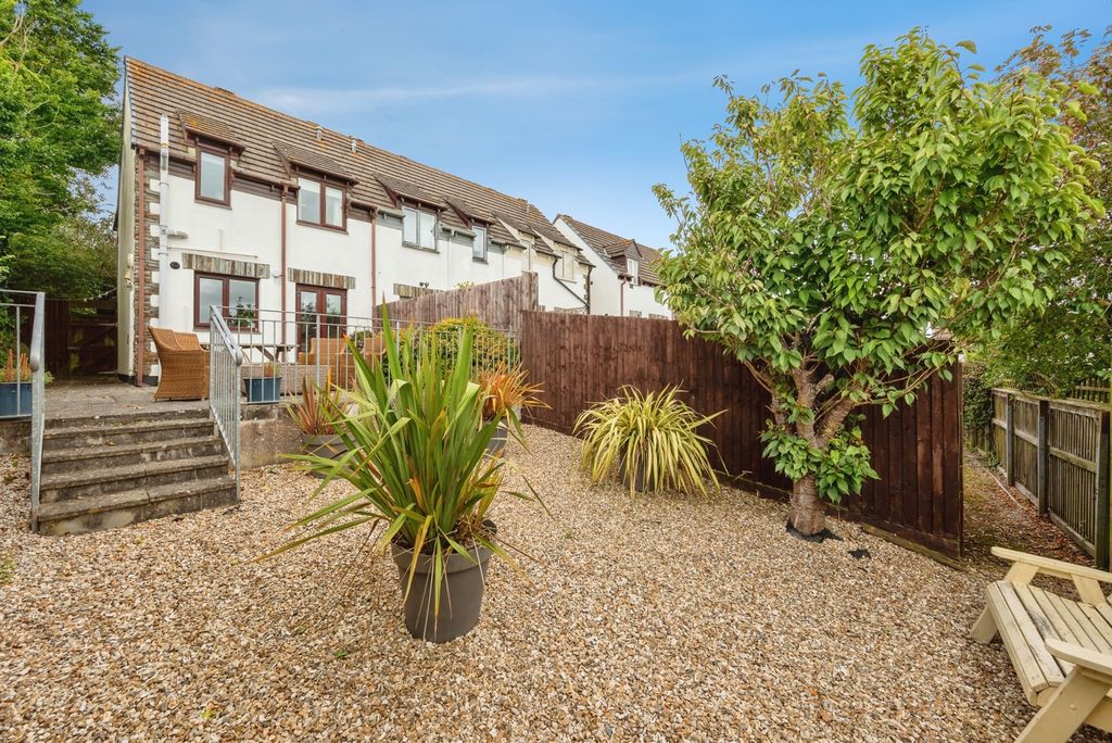 Property photo 2 of 17 Pbox-Img.Jpg