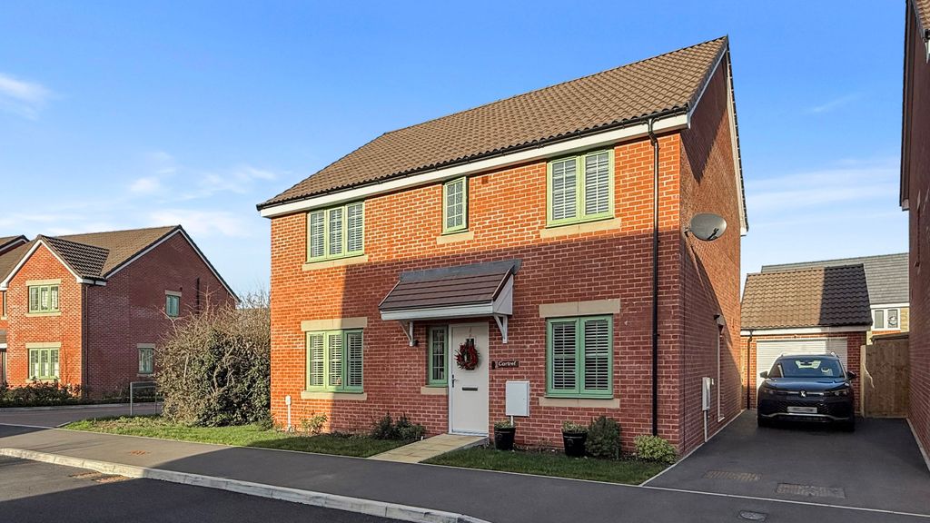 Property photo 1 of 18 Front Elevation