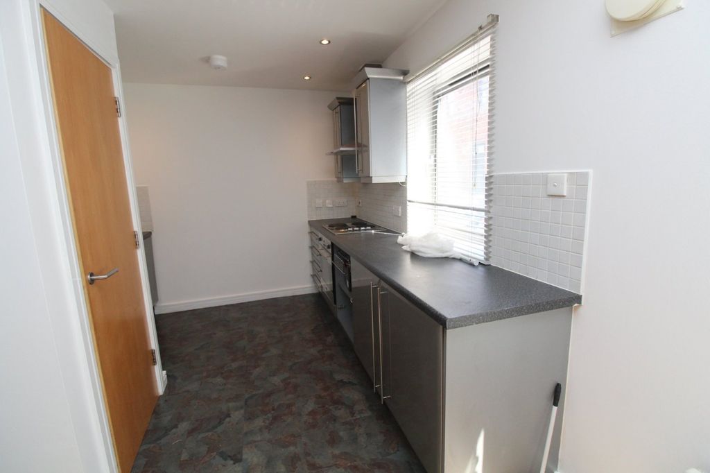 Property photo 3 of 9 Picture No. 04