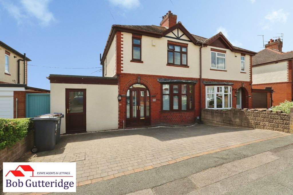 Property photo 1 of 24 Pbox-Img.Jpg