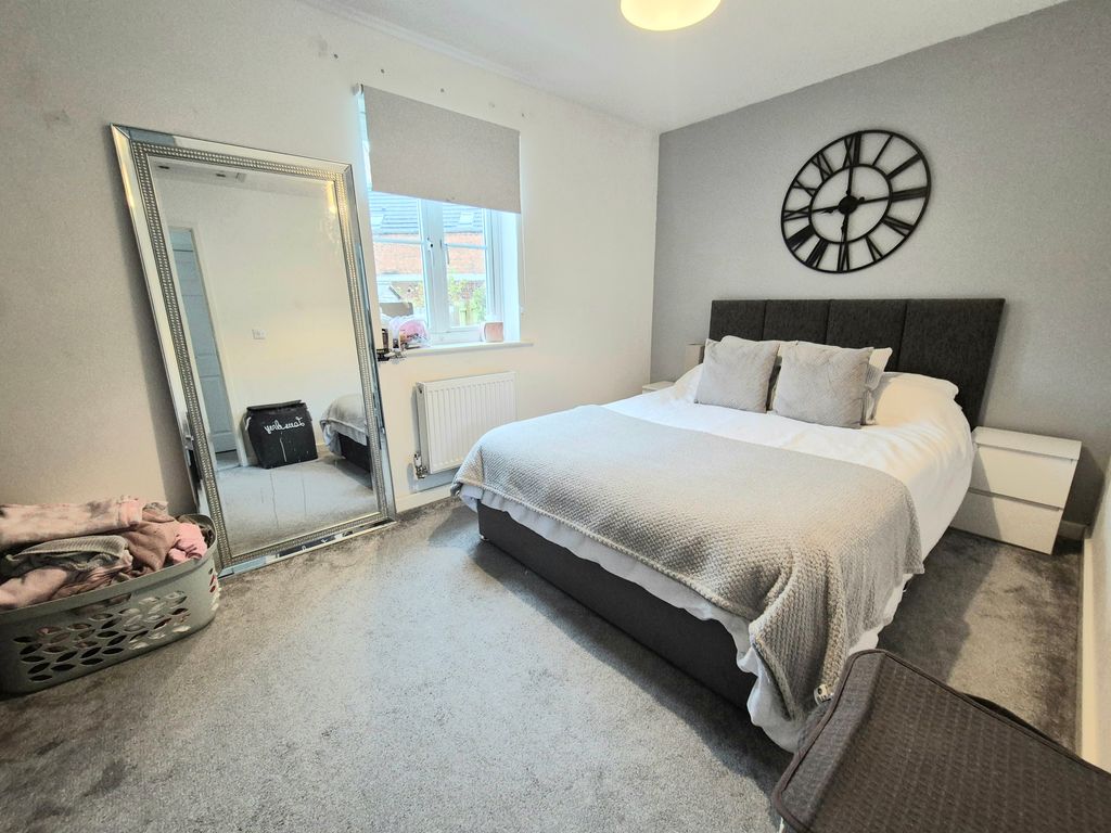 Property photo 3 of 16 Image