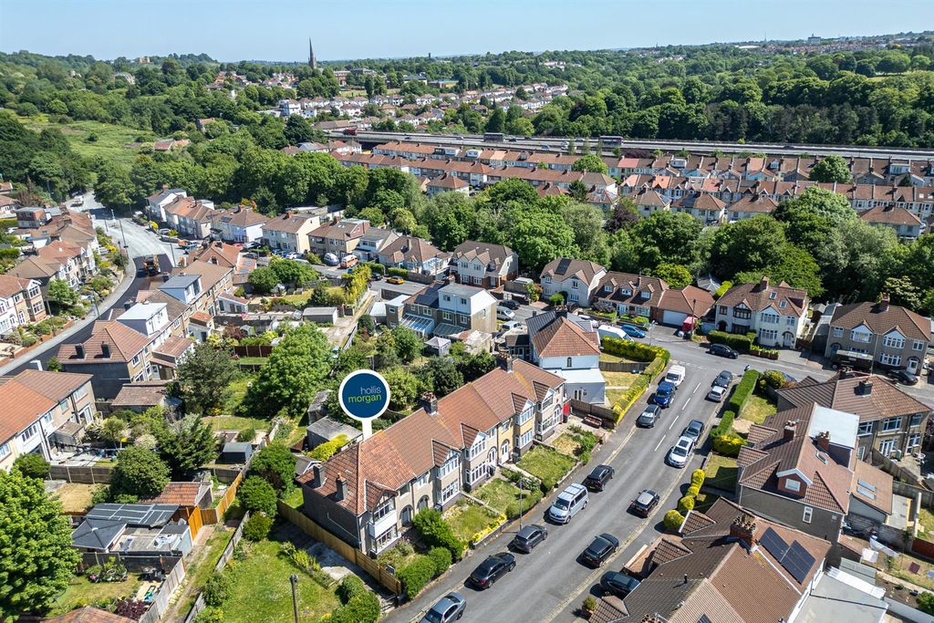 Property photo 2 of 36 1 Woburn Road, Eastville, Bristol, Bs5 6Tt | Freeh