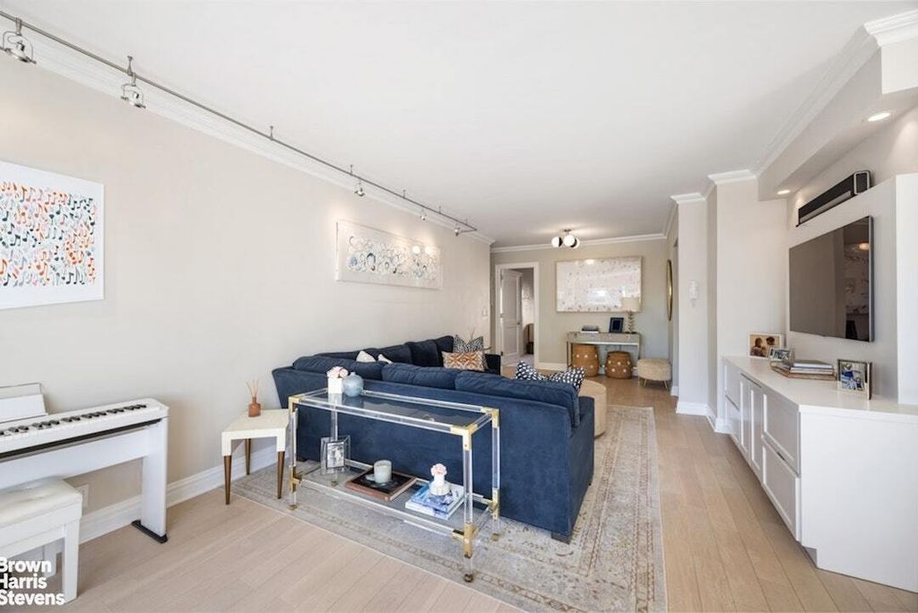 Property photo 2 of 13 <Alttext/>