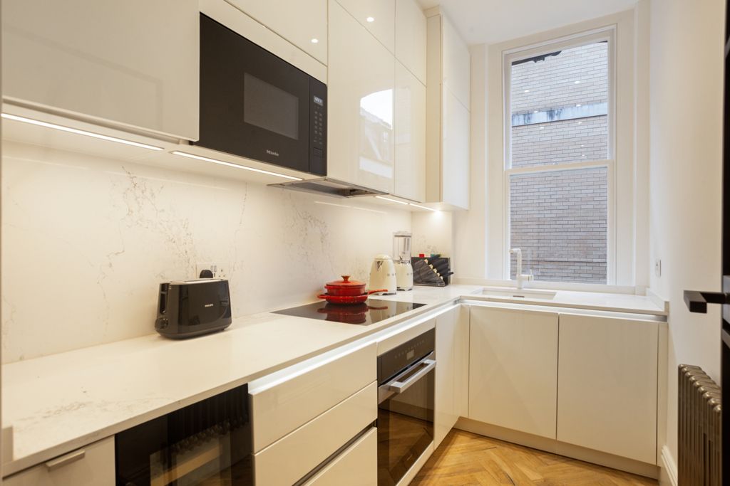 Property photo 2 of 9 (14).Jpg