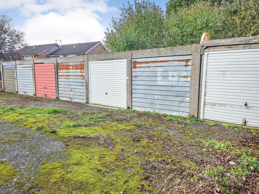 Property photo 2 of 2