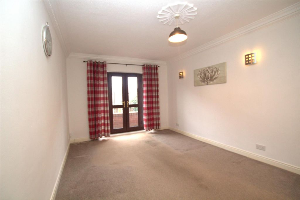 Property photo 2 of 11 Lounge Angled.Jpg